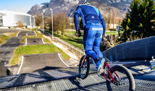 NOLOGO RACING - Stand out from other, be NOLOGO!